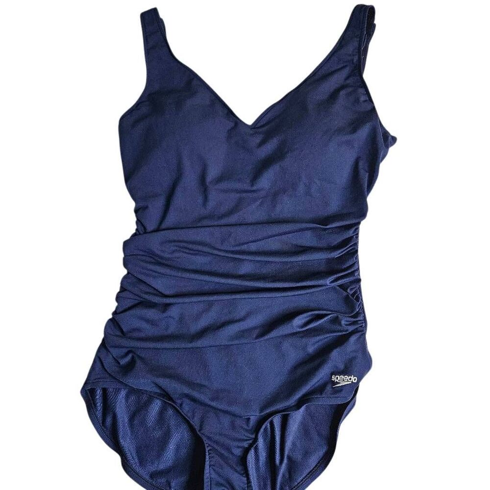 Speedo one piece rouched swimsuit. Size 16. #955